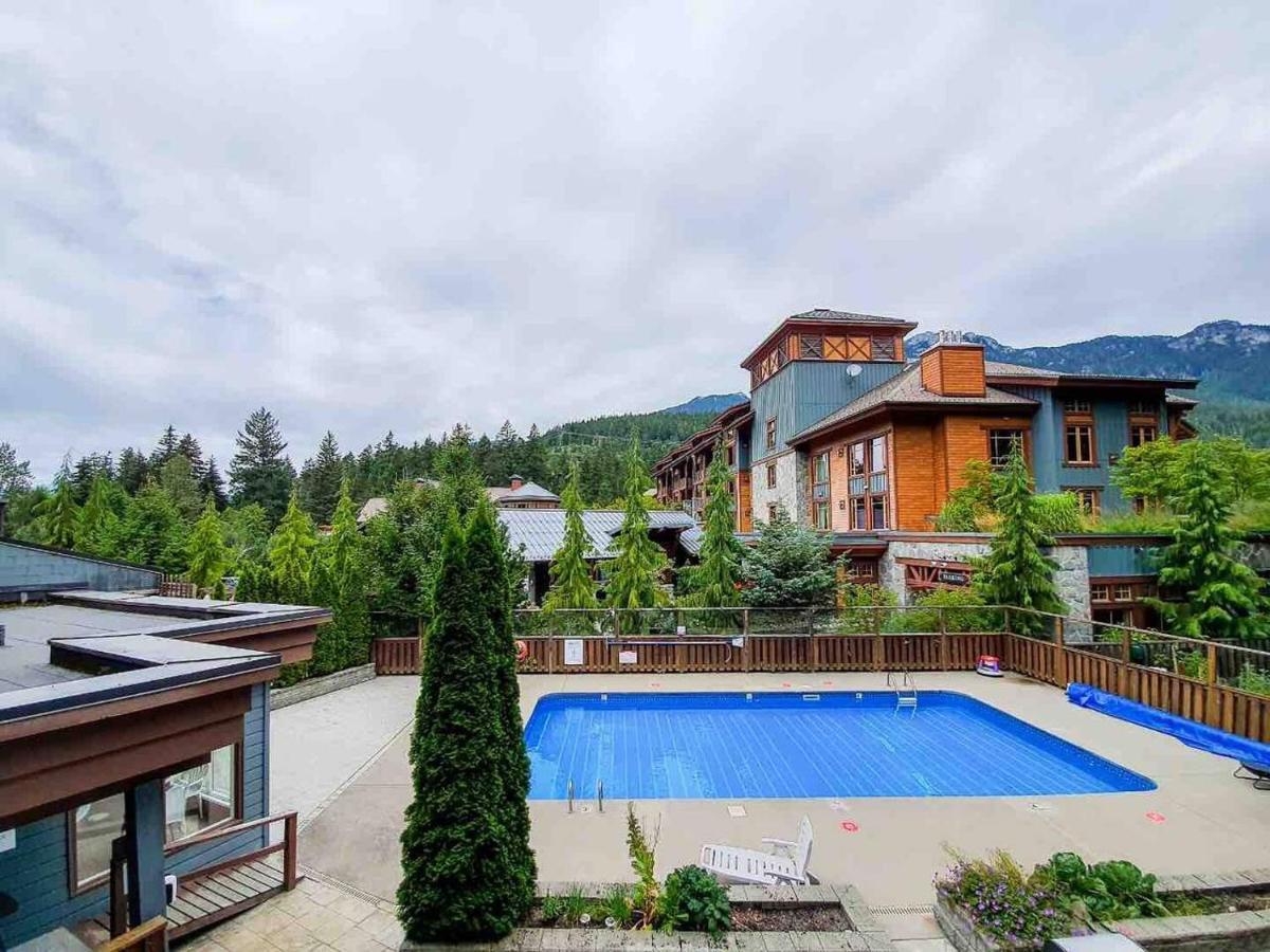 Newly Renovated Whistler Studio Exterior foto